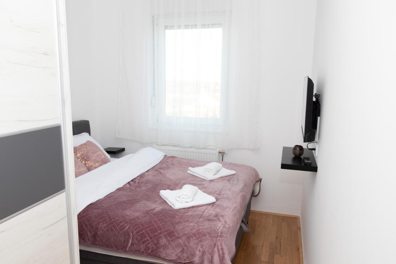 Millennium Apartment Bačka Palanka Eksteriør billede